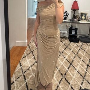 Elegant Gold Evening Gown